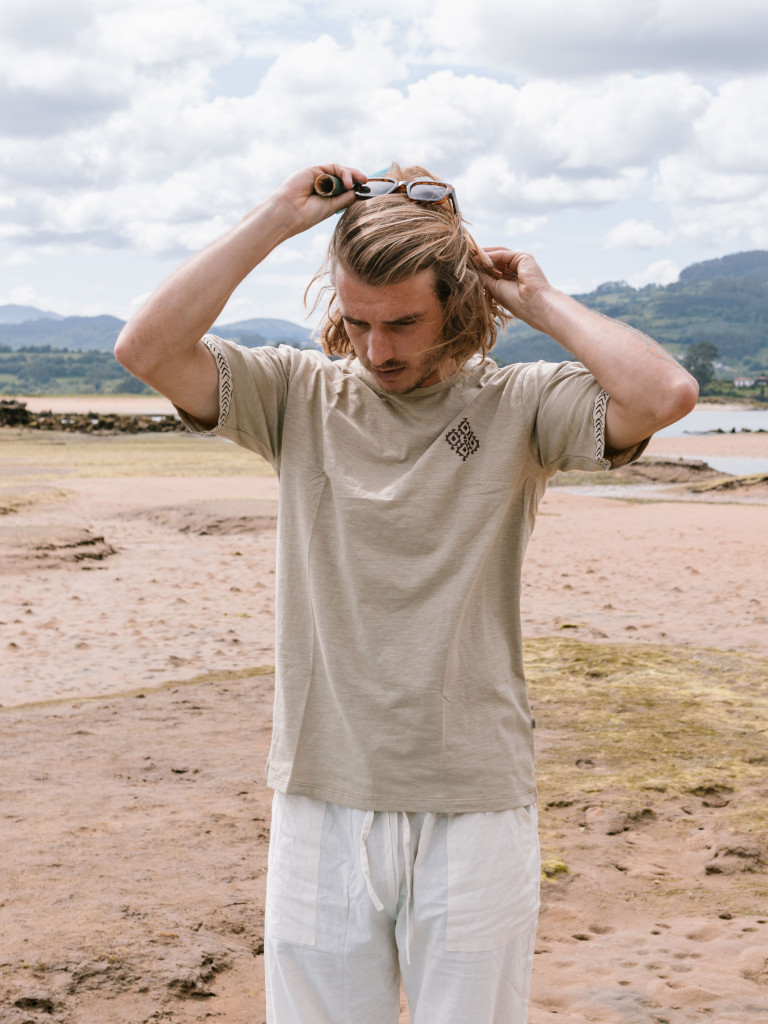 CAMISETA GET LOST IN THE FOREST GREEN