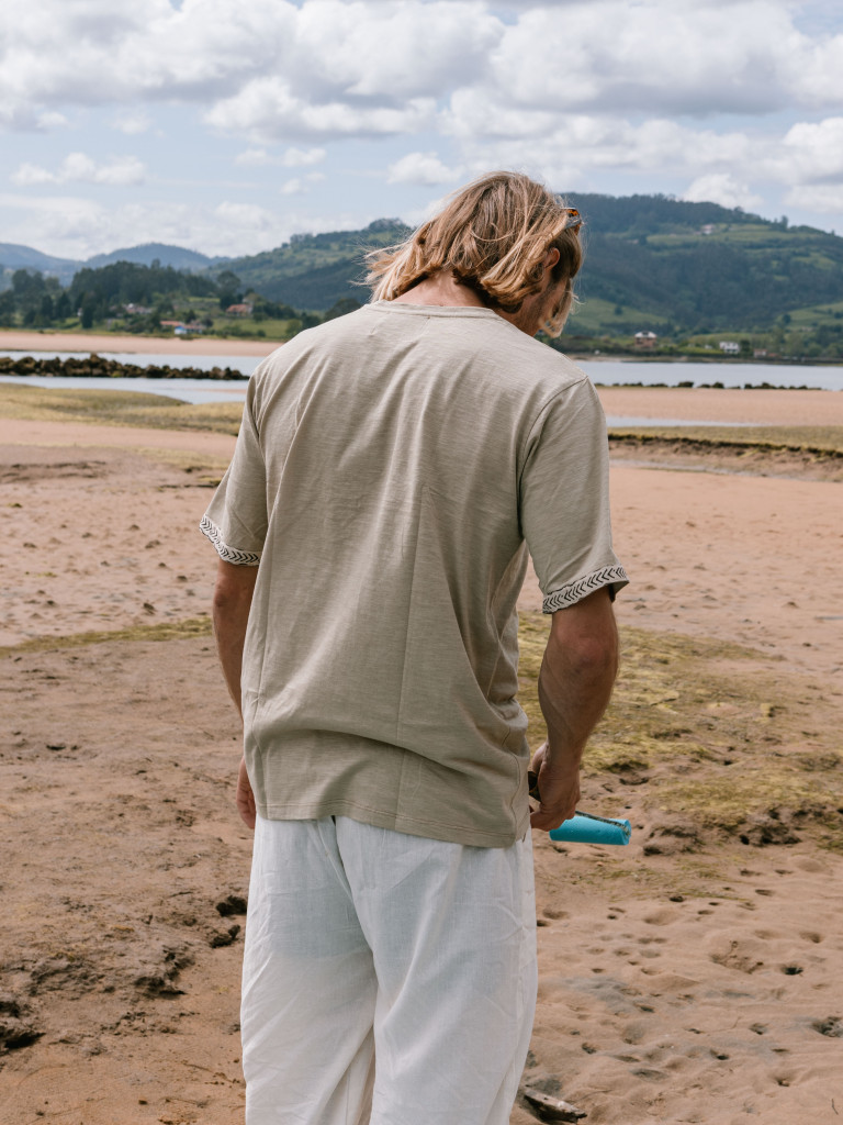 GET LOST IN THE FOREST GREEN TSHIRT