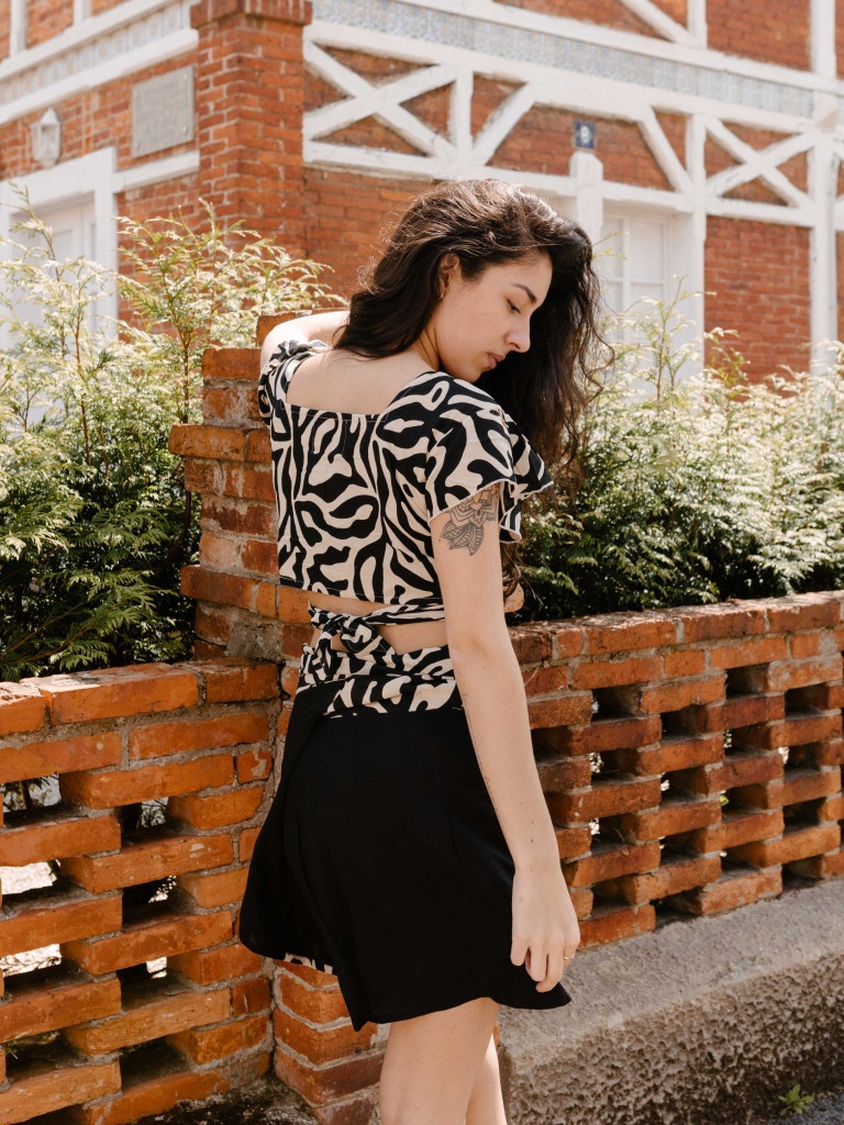 CUEVAS SET TOP + SKIRT TROUSERS