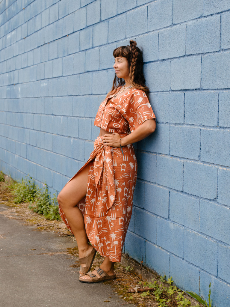 COCORA SET TOP + SKIRT TROUSERS