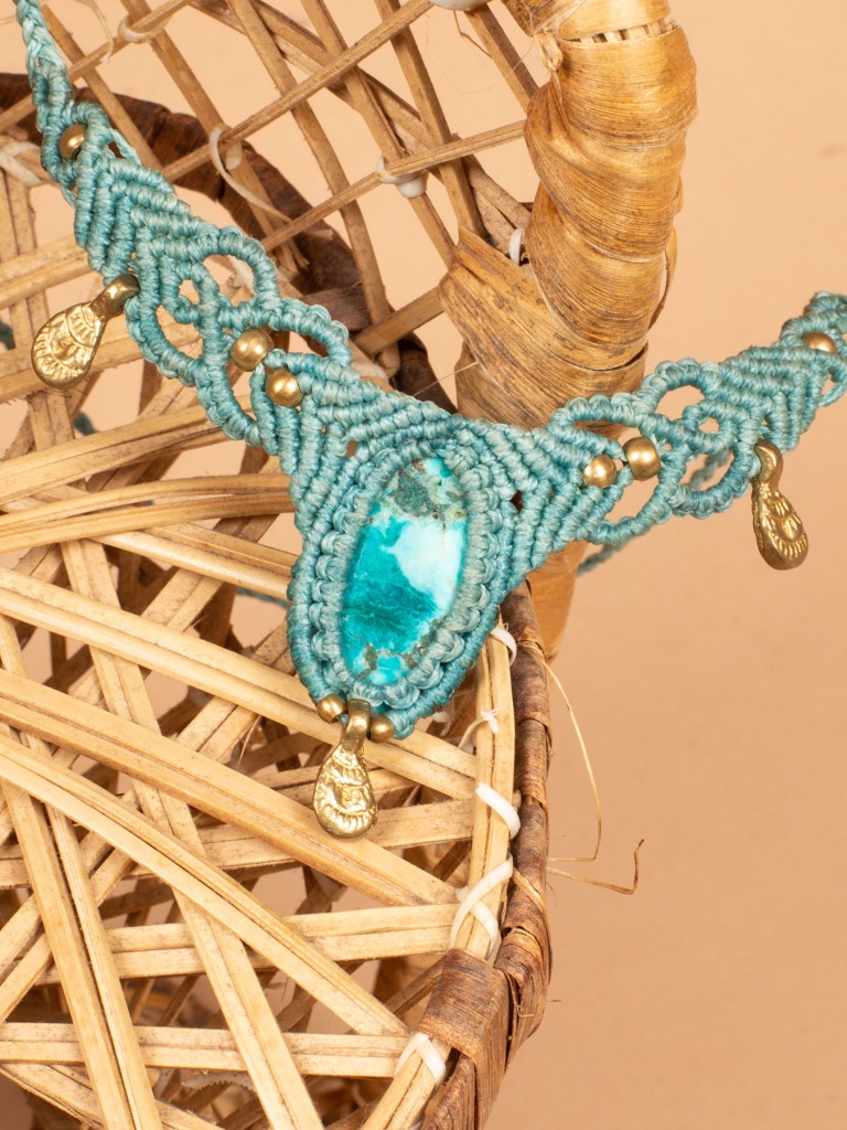 MACRAMÉ NECKLACE 13