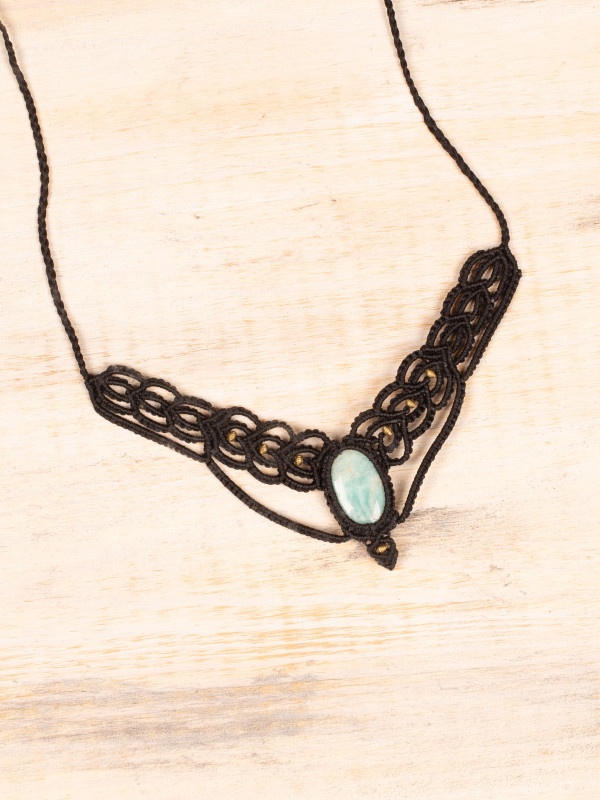 MACRAMÉ NECKLACE 18