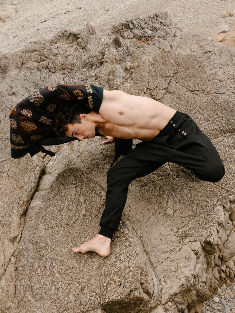 BLACK ON THE ROAD TROUSERS