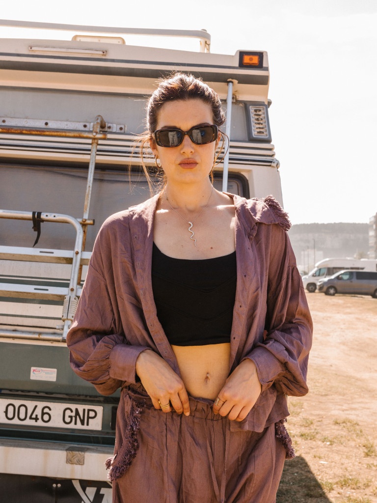 ES CAVALLET BURDEOS SET TSHIRT +...