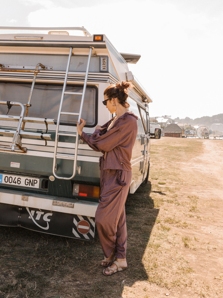 ES CAVALLET BURDEOS SET TSHIRT +...