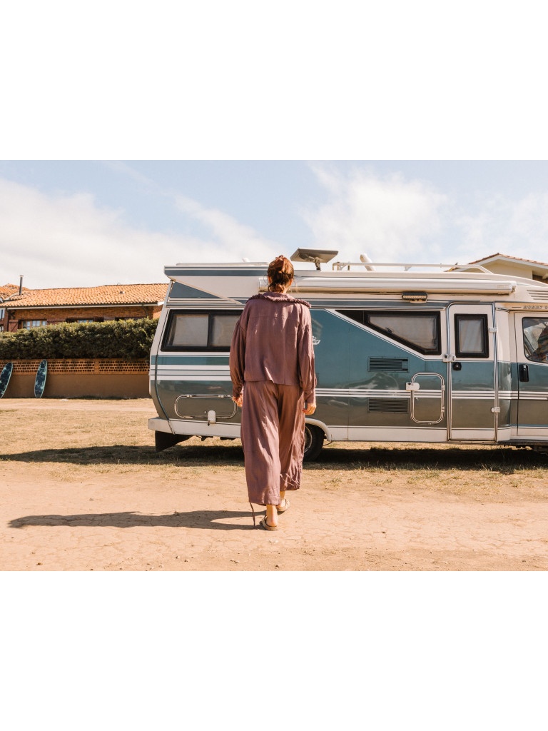 CONJUNTO ES CAVALLET BURDEOS CAMISA +...